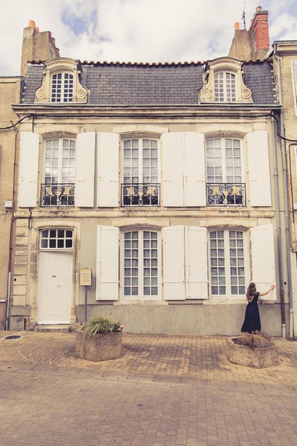 La Maison De La Liberte Alexandra David-Neel Poitiers Exterior photo